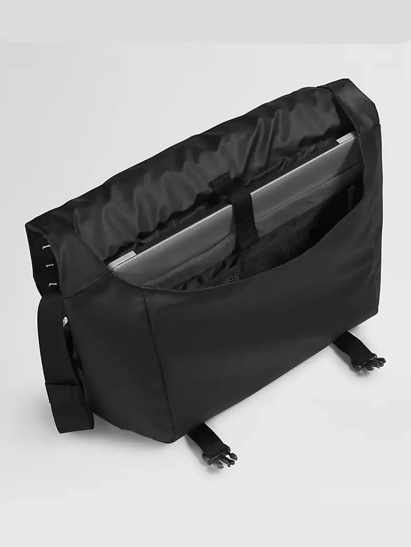 Base Camp Voyager Messenger Bag