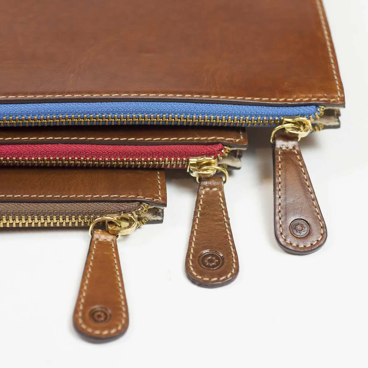 Brown leather portfolio with brown zipper