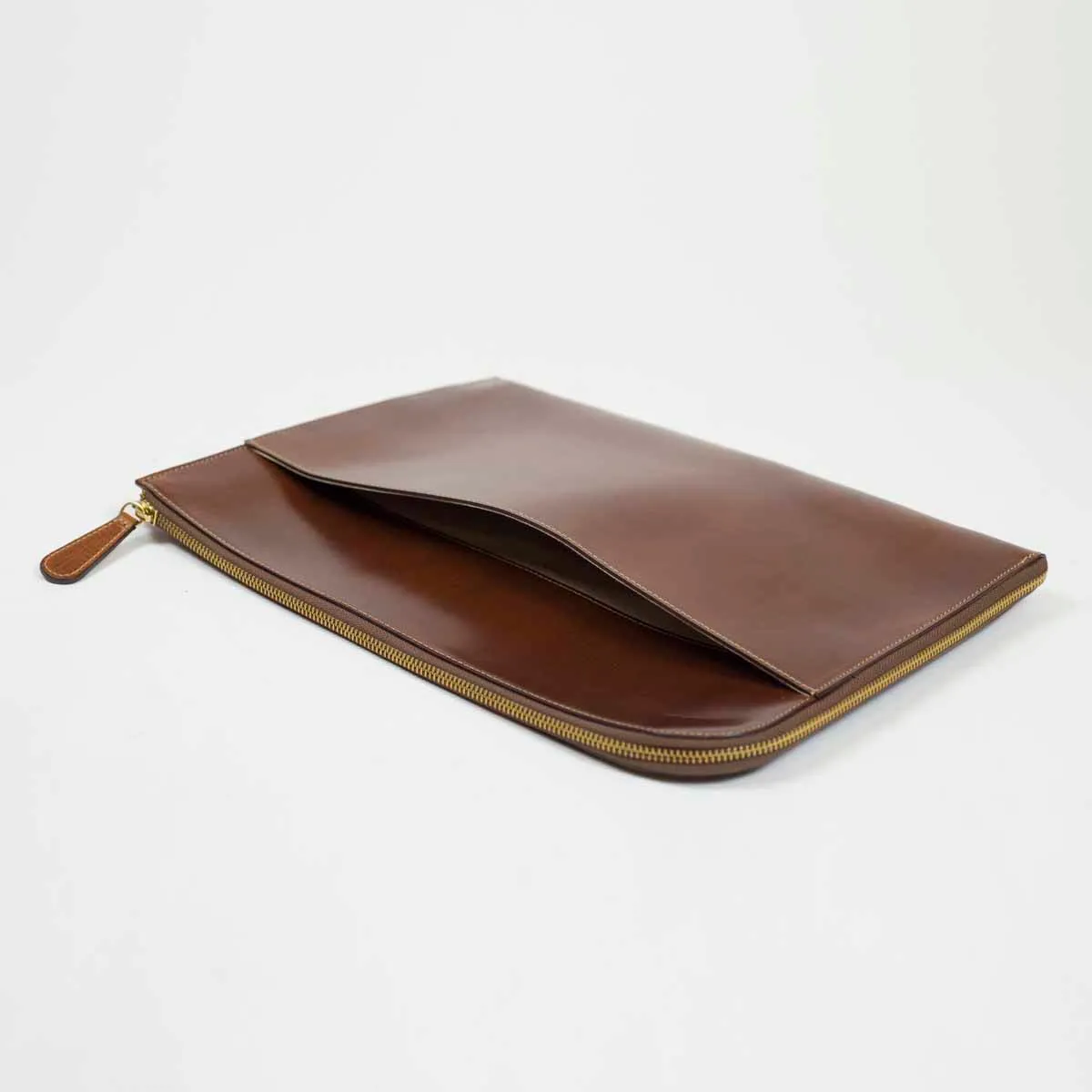 Brown leather portfolio with brown zipper