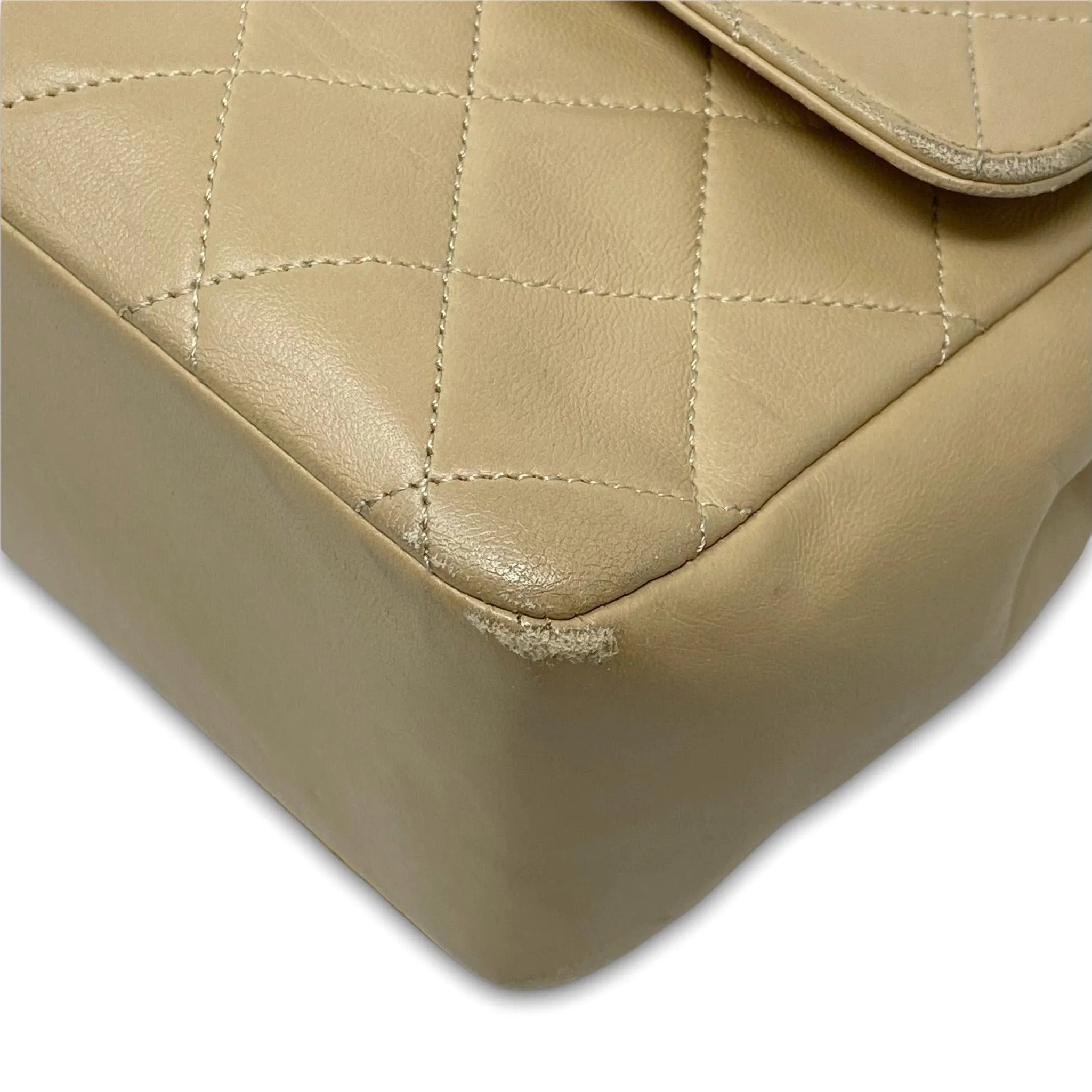 Chanel Vintage Beige Lambskin Medium Flap