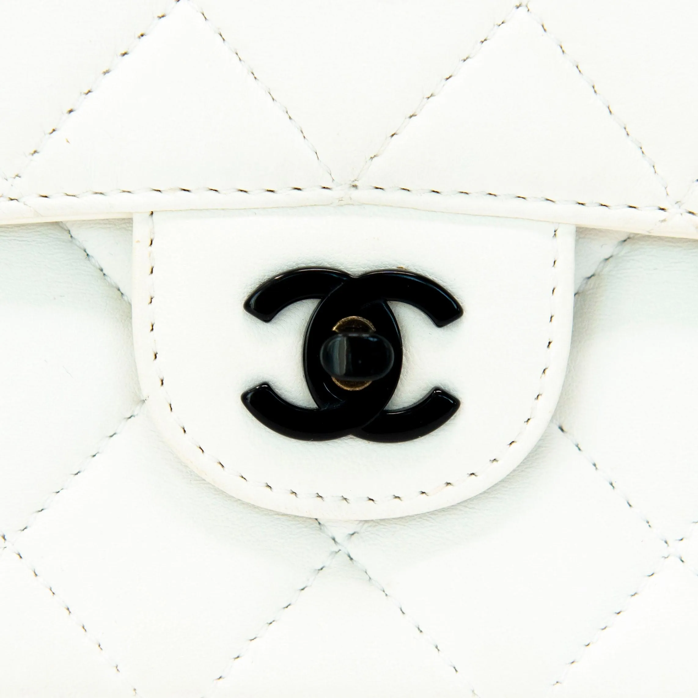 Chanel Vintage White Lambskin Flap Bag