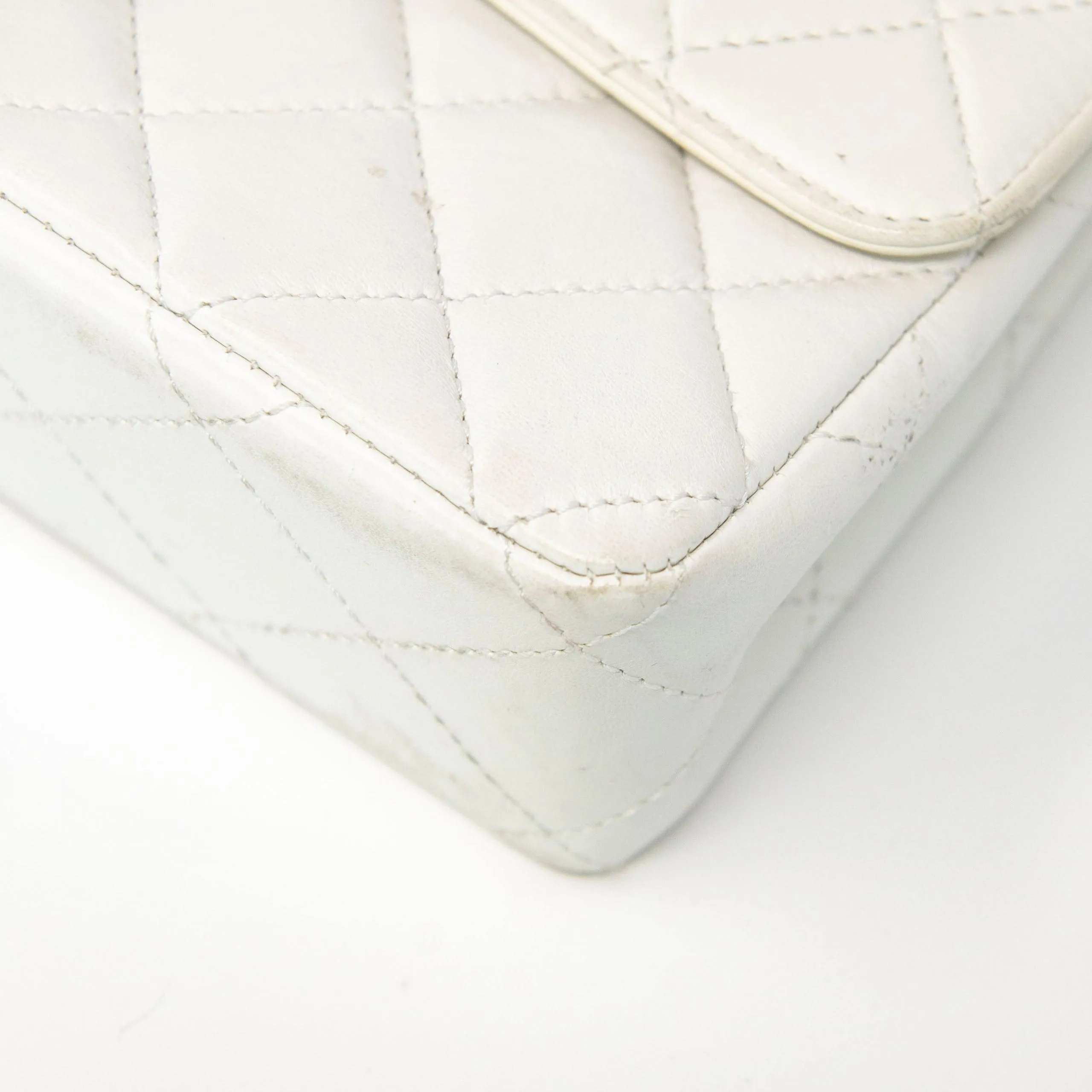 Chanel Vintage White Lambskin Flap Bag