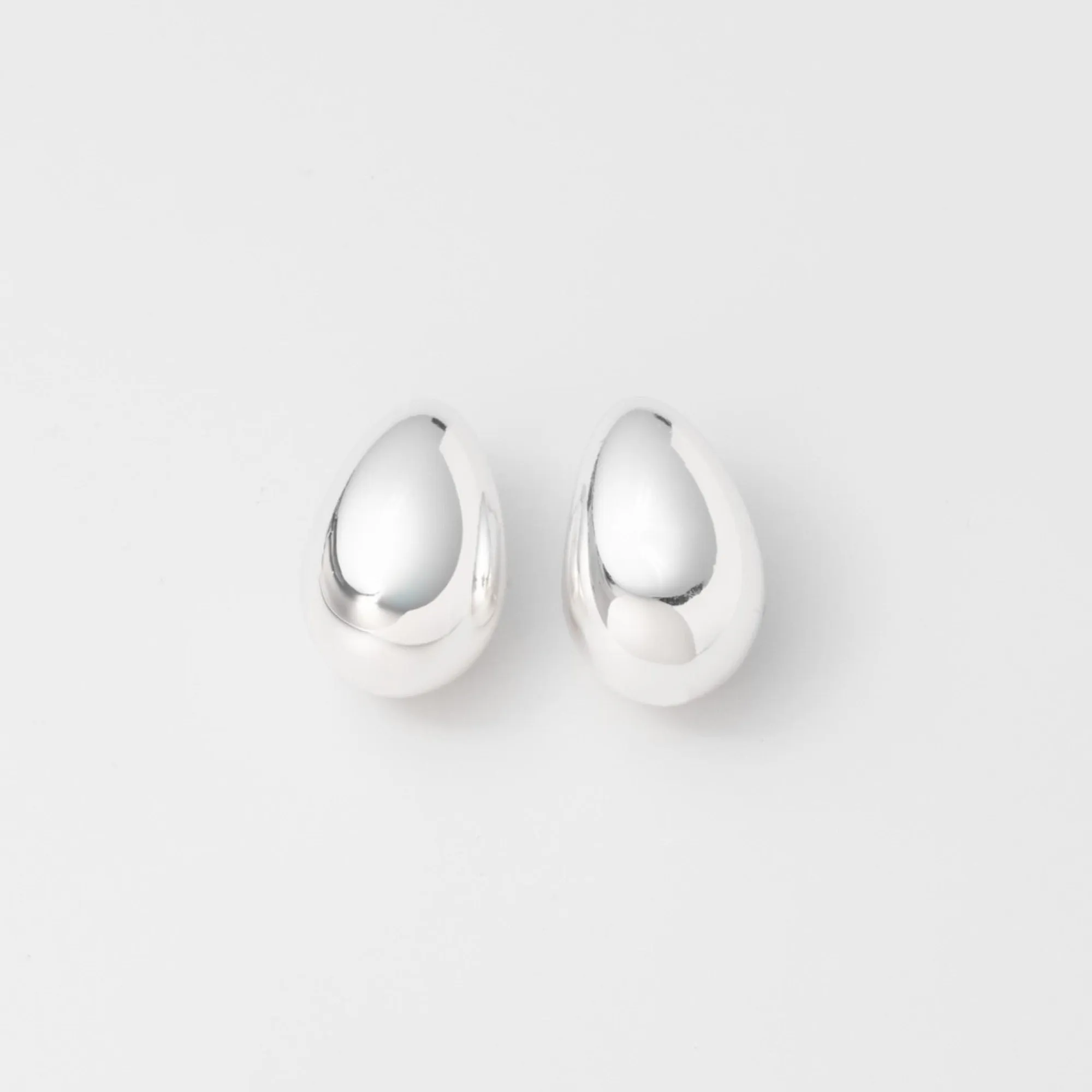 Fejn Big Drop Stud Earrings