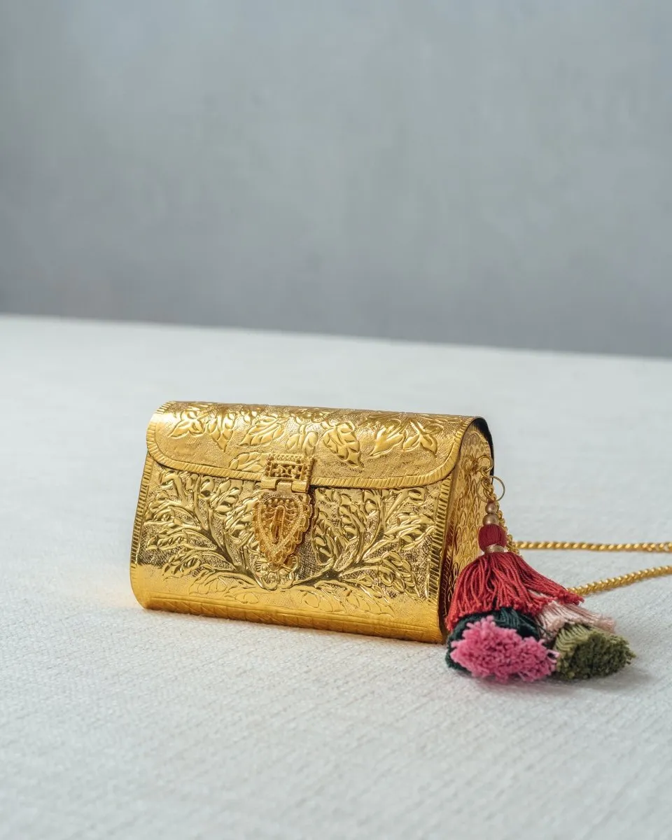 Floral Paatr Purse (Gold)