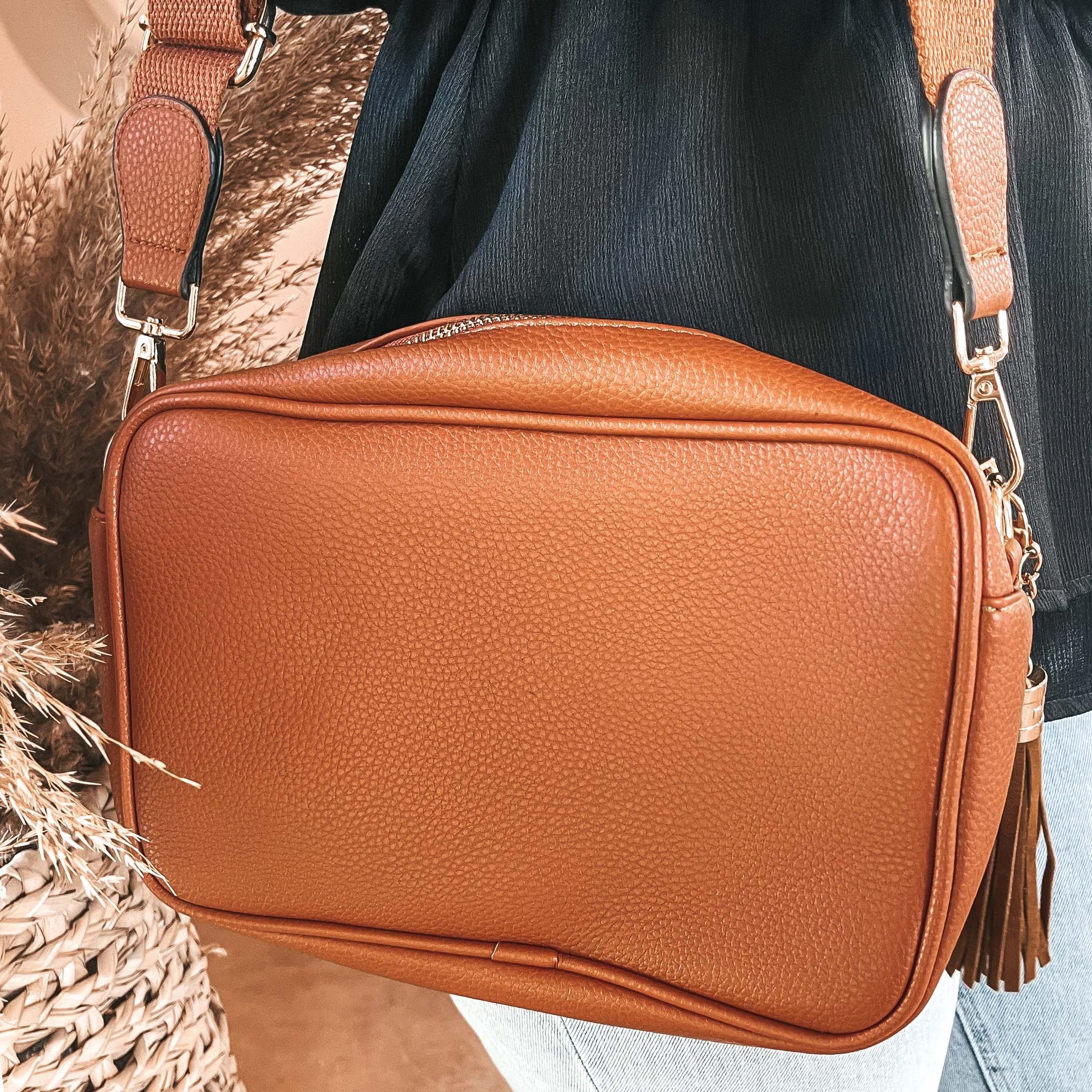 Lovin' Life Small Rectangle Crossbody Purse in Cinnamon Brown