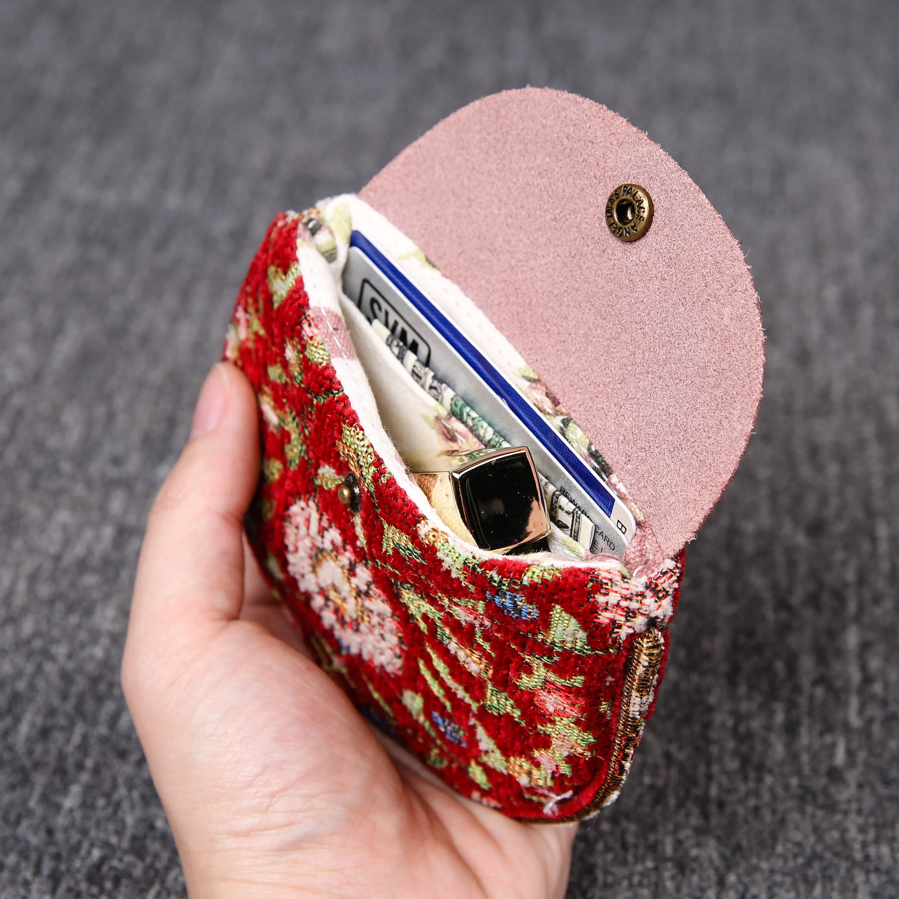 Minimalist Style Leather Carpet Coin Purse<br>Oriental Colors