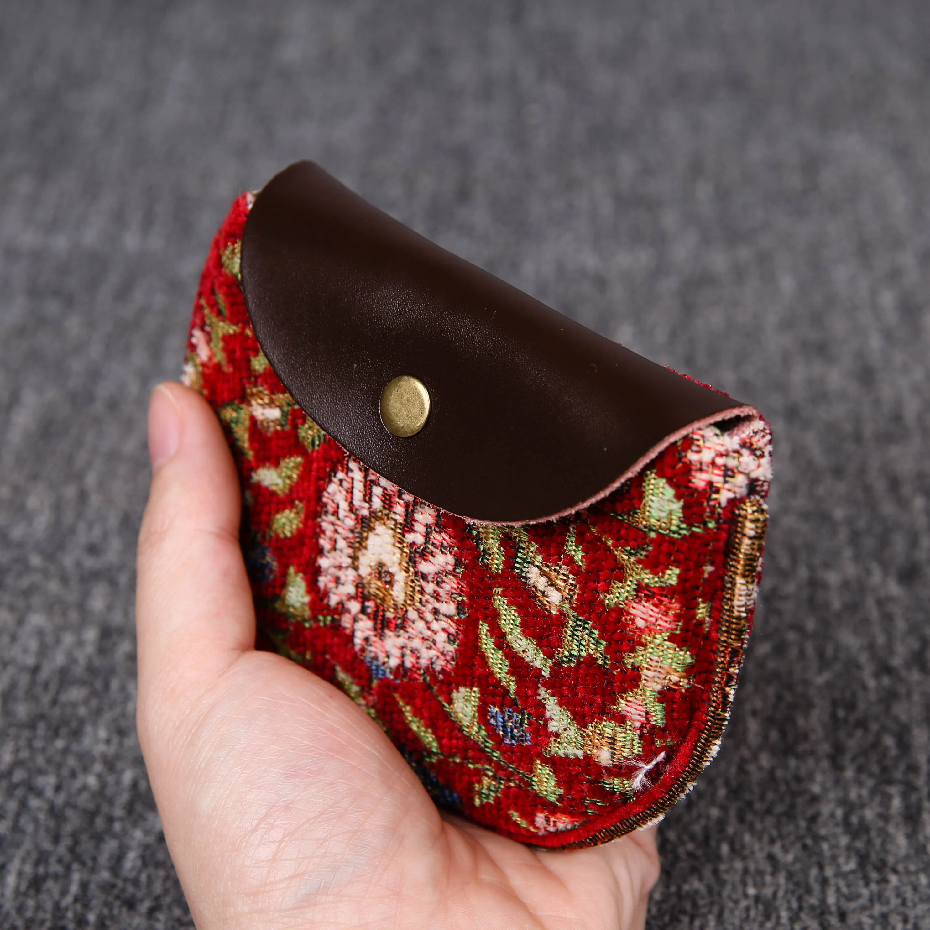 Minimalist Style Leather Carpet Coin Purse<br>Oriental Colors