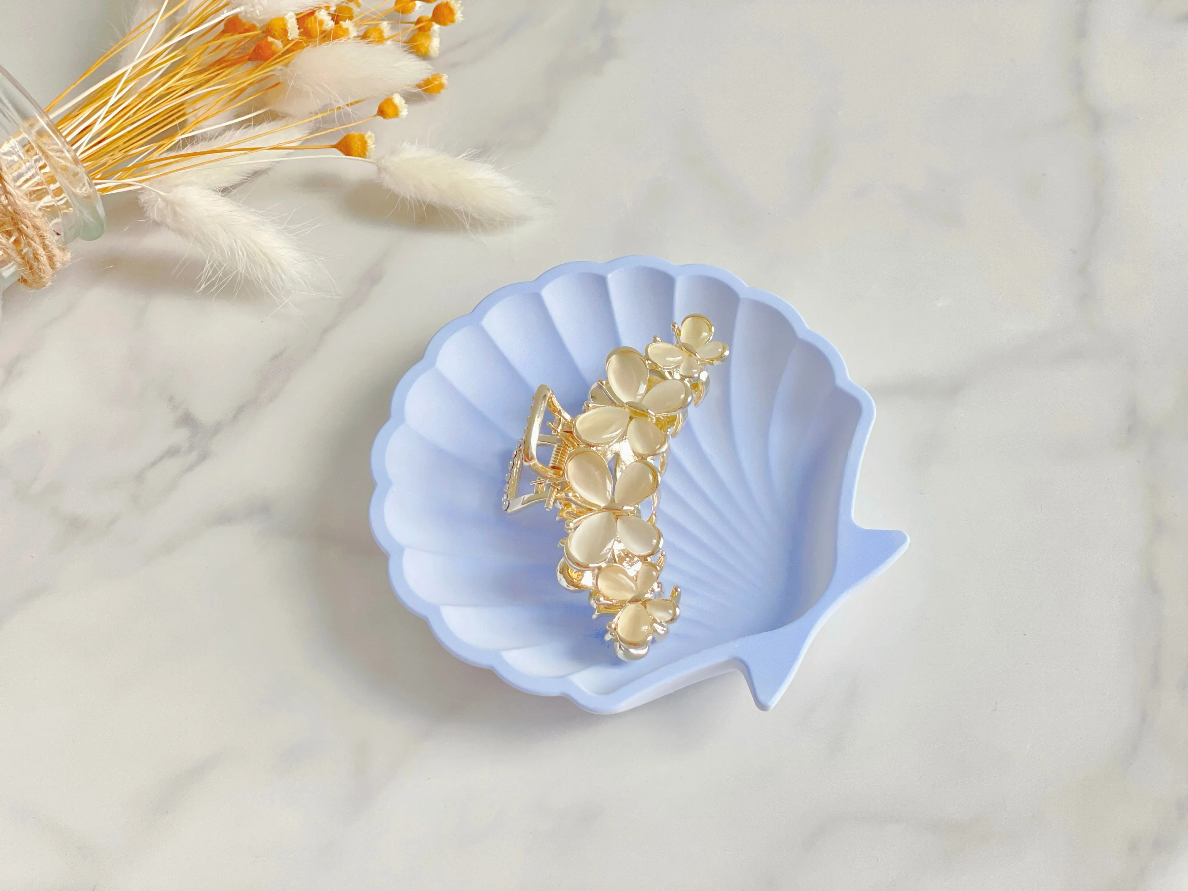 Shell Shaped Decorative Tray