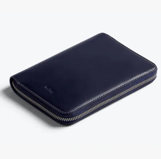 Travel folio wallet